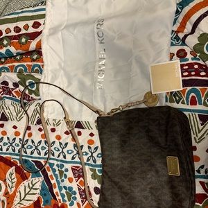 Michael Kors cross body